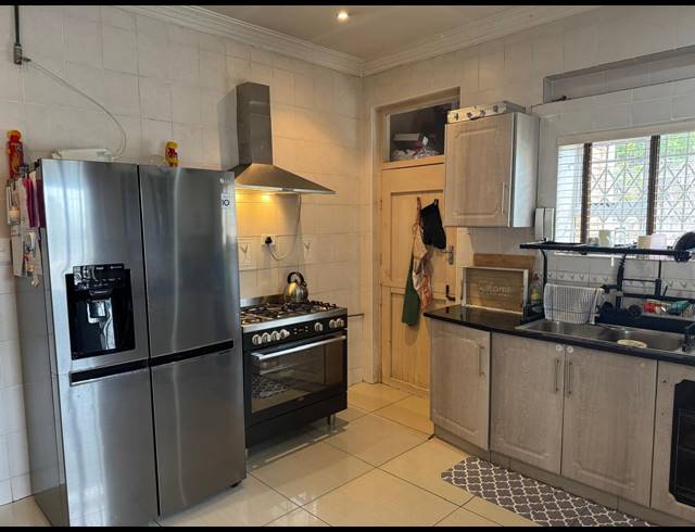 4 BEDROOM HOUSE FOR SALE IN NORTHDENE